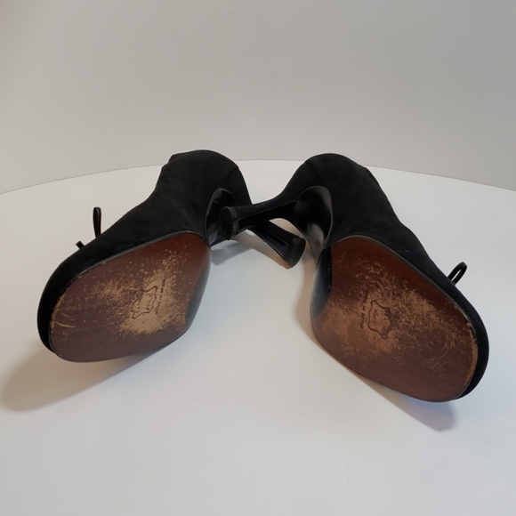 < Carel >, Black Suede pump, 8 - Picture 5 of 6